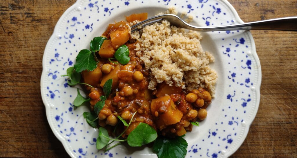 Pittige tajine met  linzen en pompoen