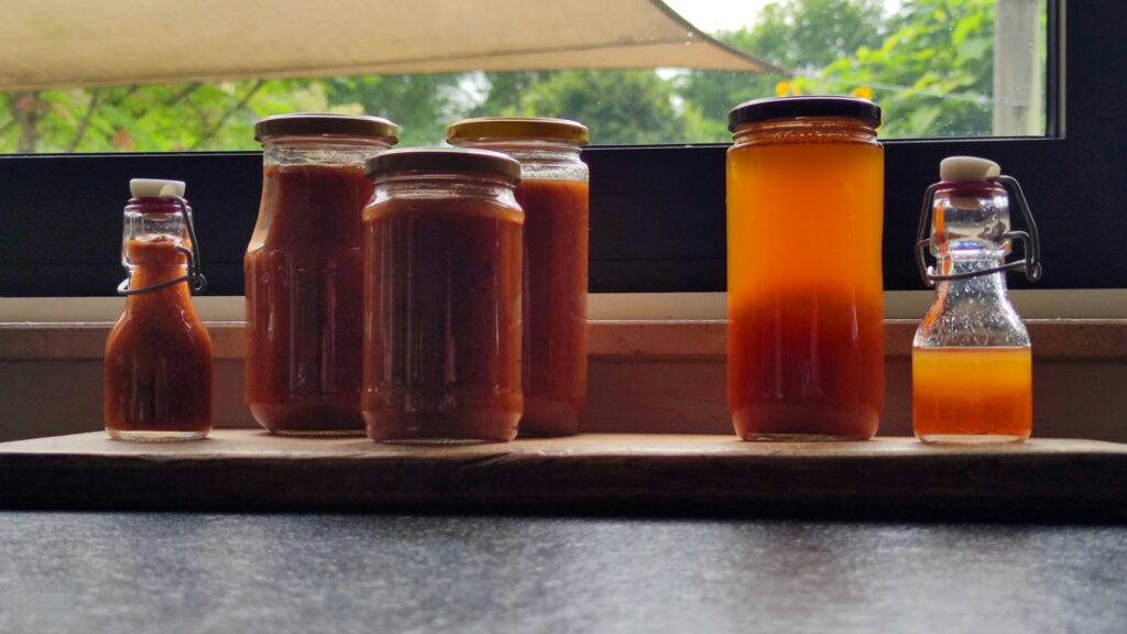 2 in 1 verwerken van tomaten. Passata & bouillon.